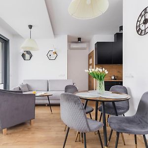 Nadwislanska 5 Apartments Krakow By Noclegi Renters