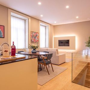 Appartement à 2 Chambres à Coucher