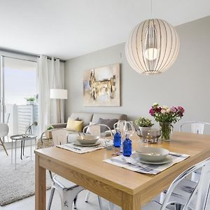 Sitges Spaces Oasis Penthouse 3 Bedroom, 2 Bathroom, Terrace, Pool, Sleeps Up To 6