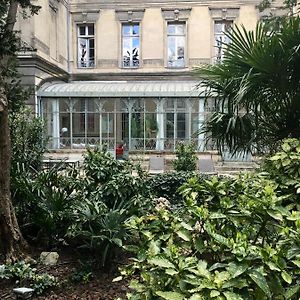 Appartement à 3 Chambres à Coucher