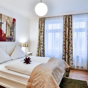 Appartement de Luxe à 3 Chambres à Coucher