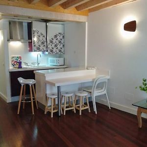 Appartement à 3 Chambres à Coucher