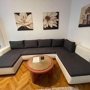 Interbellic Flat
