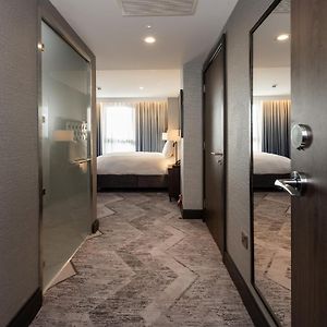Chambre Standarde Lit Queen-Size avec Accès aux Personnes Handicapées
