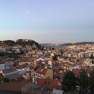 Luxury Graça Apartment The Most Amazing View of Lisbon