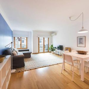 Appartement à 2 Chambres à Coucher