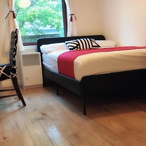 Appartement à 3 Chambres à Coucher