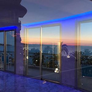Promenade des anglais Amazing sea view 140M2 3BR