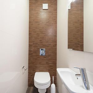 Appartement de Luxe à 2 Chambres à Coucher