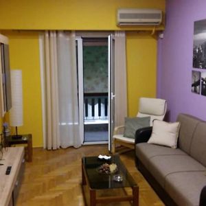 Colourful Apartment In Athenscity 1Min From Subway