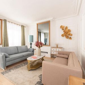 Appartement à 2 Chambres à Coucher