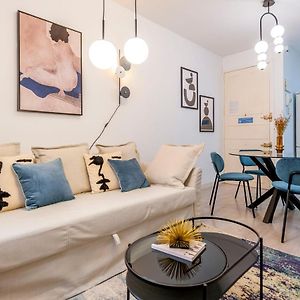 Appartement à 2 Chambres à Coucher