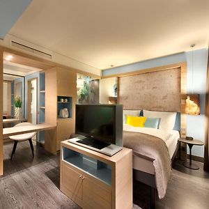 Chambre de Luxe Lit King-Size avec Accès aux Personnes Handicapées