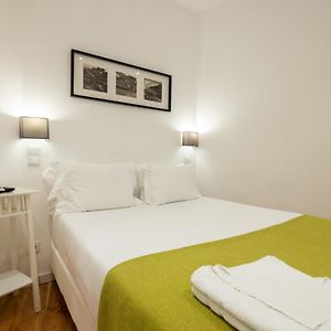 Chambre Budgétée Lit King-Size