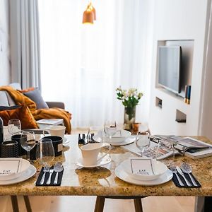 Ivory Apartment - Loftaffair