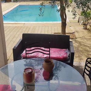 Gîte du stade la maisonnette studio 4 pers parking gratuit piscine