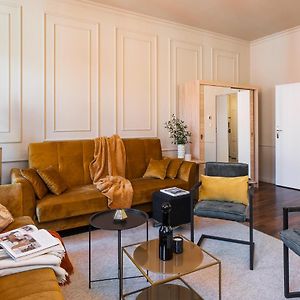 Homely Apartment - Loftaffair
