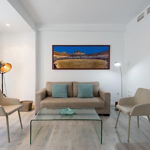 Appartement à 3 Chambres à Coucher