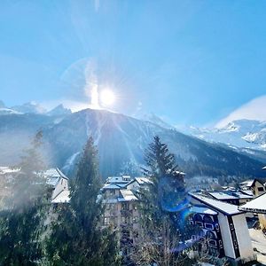La Riviere Vue Mont Blanc