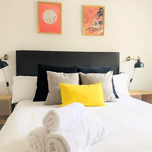 Appartement à 2 Chambres à Coucher
