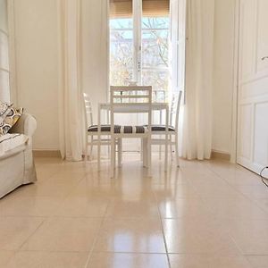 Apartamento suite San Roque. Street Lecha Marzo.