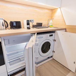 Business Studio Andel, 10 Min To Centre, Netflix, Paid Parking