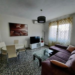 Appartement à 3 Chambres à Coucher