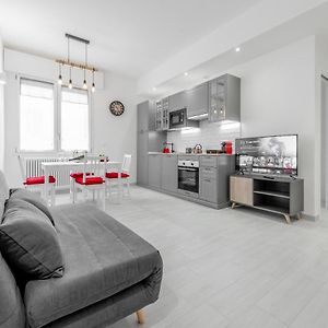 Appartement à 2 Chambres à Coucher