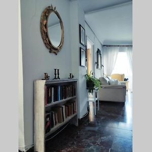 Appartement à 3 Chambres à Coucher