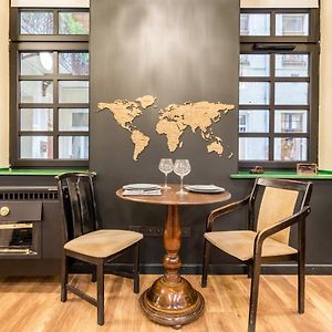 Unique & Stylish - Home Of Traveler In City Center