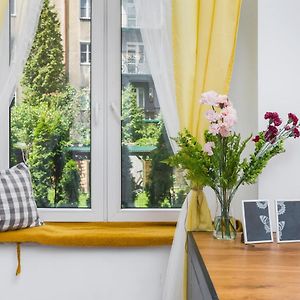 Appartement à 3 Chambres à Coucher