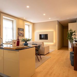 Appartement à 2 Chambres à Coucher