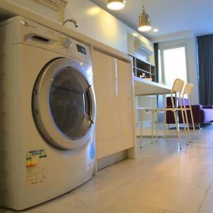 Appartement à 3 Chambres à Coucher