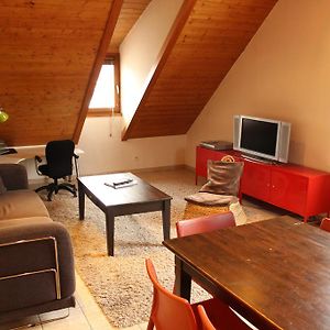Appartement à 3 Chambres à Coucher