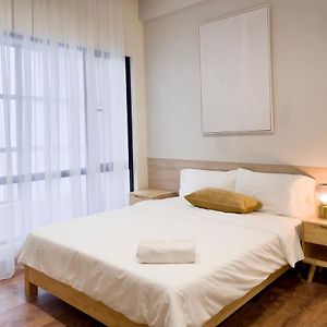 Appartement à 3 Chambres à Coucher