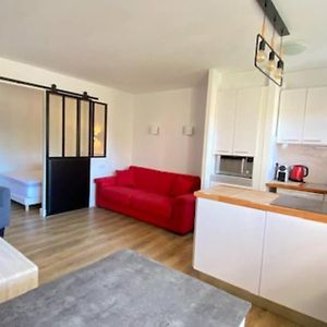 Appartement à 2 Chambres à Coucher