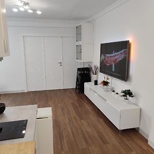 Appartement à 3 Chambres à Coucher