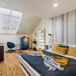 Prague Days - Premium Loft W Terrace - View - Netflix - Ac