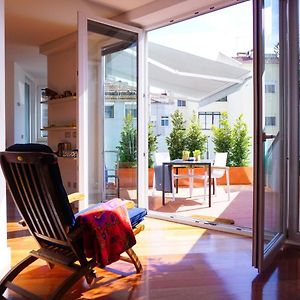 Appartement à 2 Chambres à Coucher