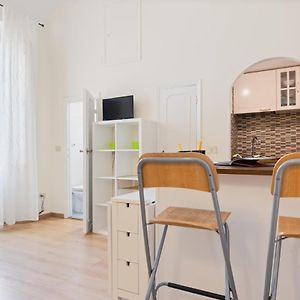 Pergola Modern And Cozy Studio