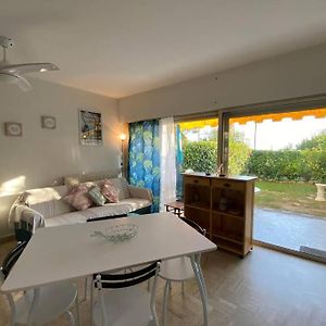 C037-Nice Studio With Garden And Parking - Near Beach