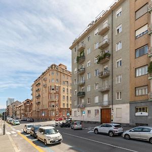 Cialdini Apartment Close To The City Center