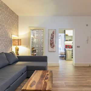 Appartement à 2 Chambres à Coucher