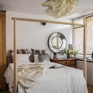 Appartement à 3 Chambres à Coucher