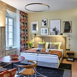 Rooma Apartments
