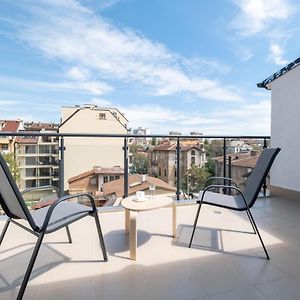 Large Terrace In Old Center Of Sofia By Flat Mаnager