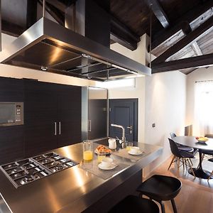 Amazing Modern Design Home, Campo Dei Mori. Wifi