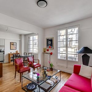 Design Apartment With Terrace By Weekome