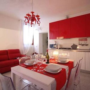 Appartement à 3 Chambres à Coucher