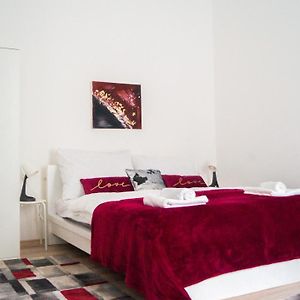 Appartement à 3 Chambres à Coucher